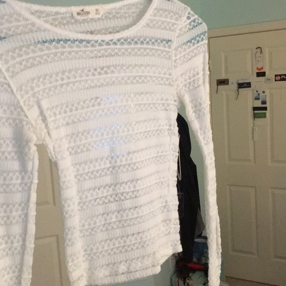 Long sleeve lace shirt